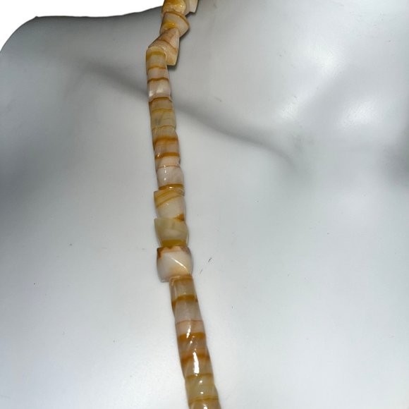 Vintage Honey Quartz Pendant with Mexican Onyx Necklace - Picture 4 of 10